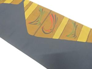 横段に鳥模様織り出し　袋帯